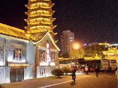 南京諾爾迅亮化告訴您如何選擇亮化工程公司？